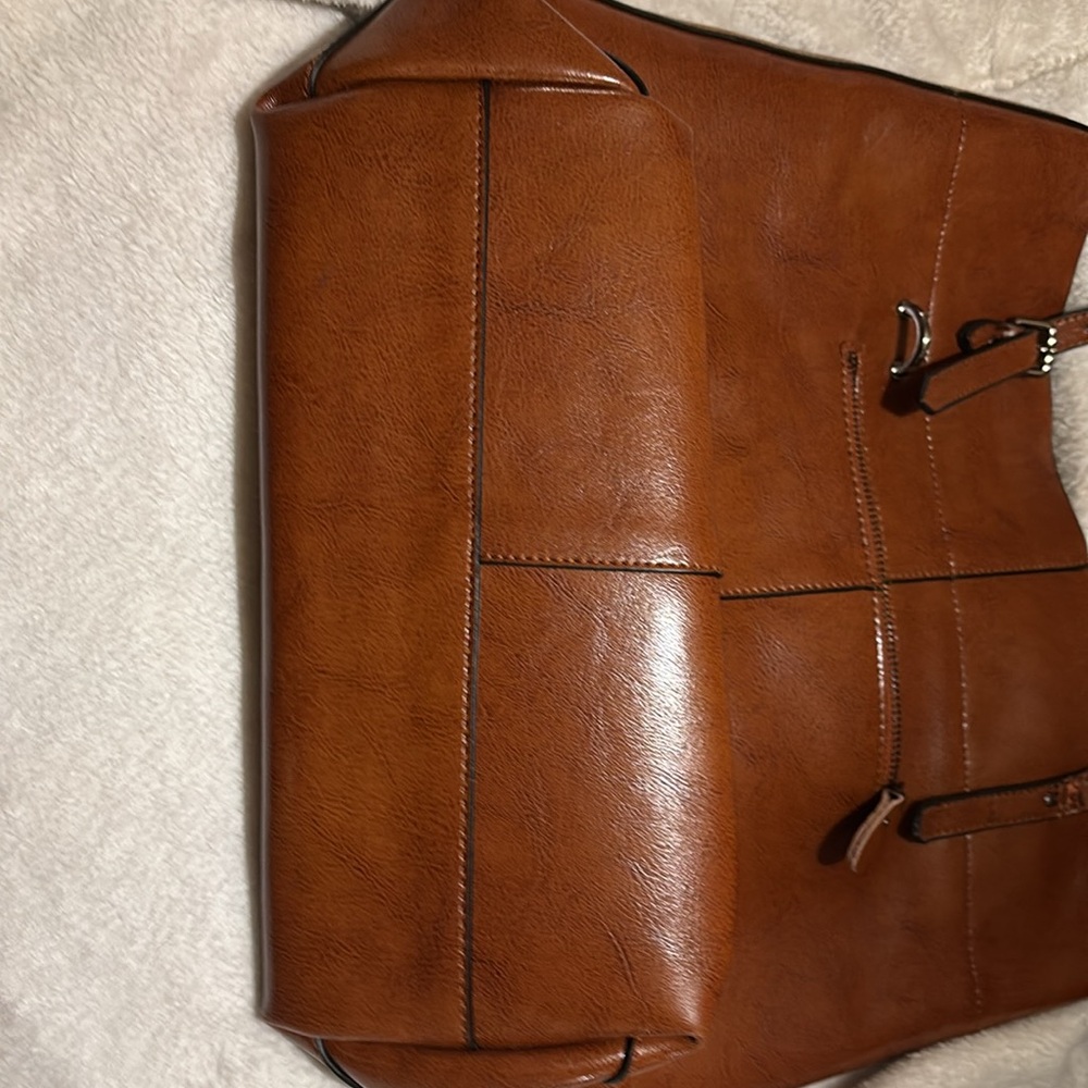 Nice Large tote - Picture 3 of 5